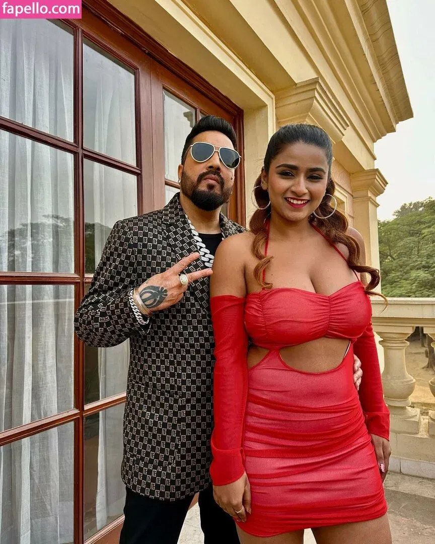 Suhana Khan Onlyfans Photo Gallery 