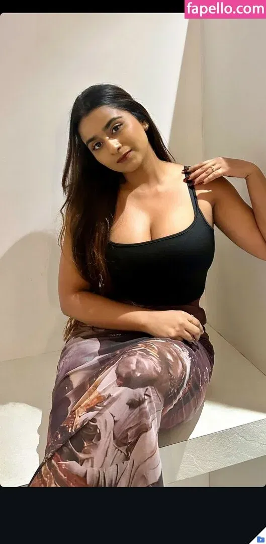 Suhana Khan Onlyfans Photo Gallery 