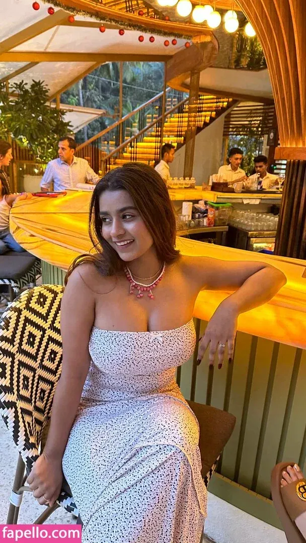 Suhana Khan Onlyfans Photo Gallery 