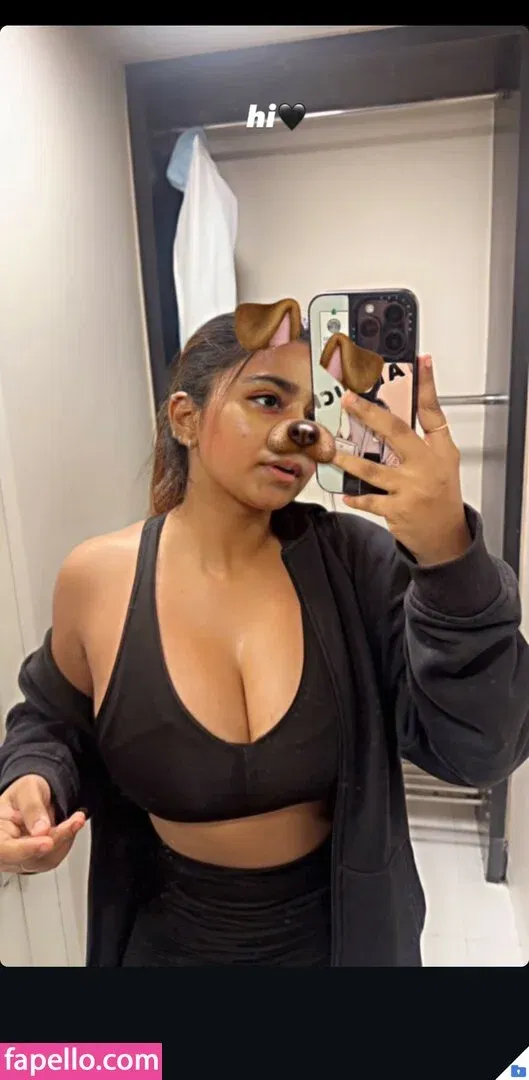 Suhana Khan Onlyfans Photo Gallery 