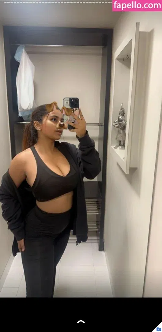 Suhana Khan Onlyfans Photo Gallery 