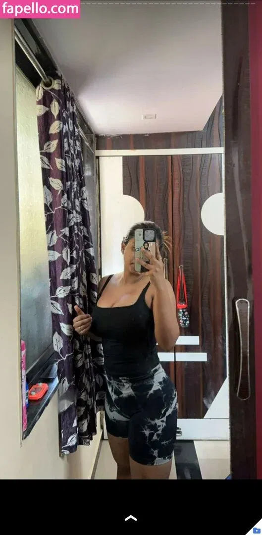 Suhana Khan Onlyfans Photo Gallery 