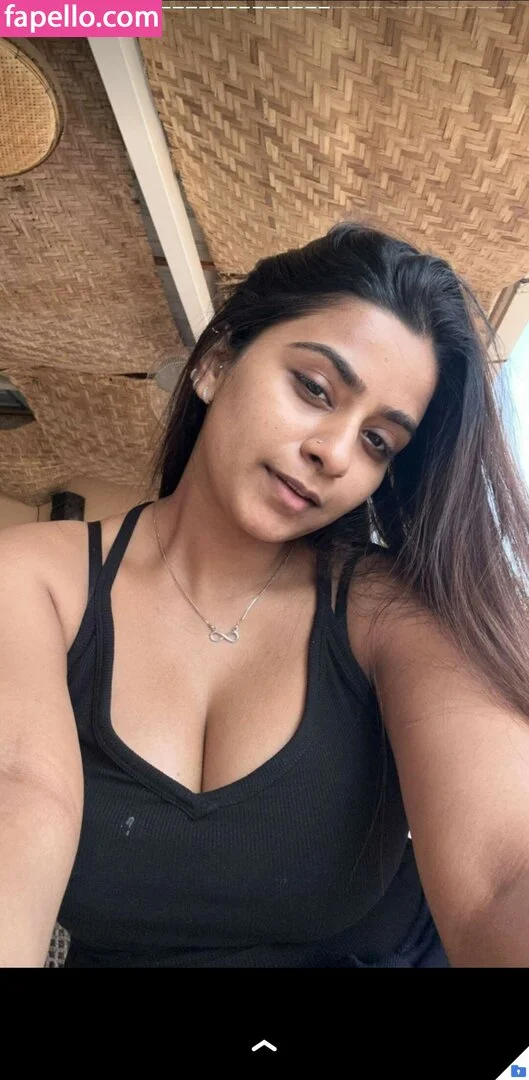 Suhana Khan Onlyfans Photo Gallery 