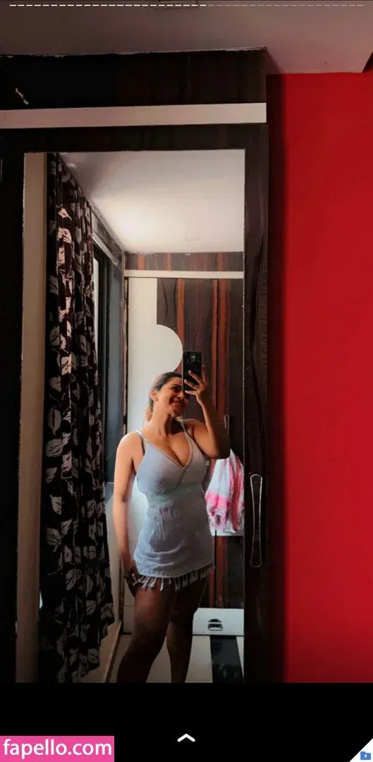 Suhana Khan Onlyfans Photo Gallery 