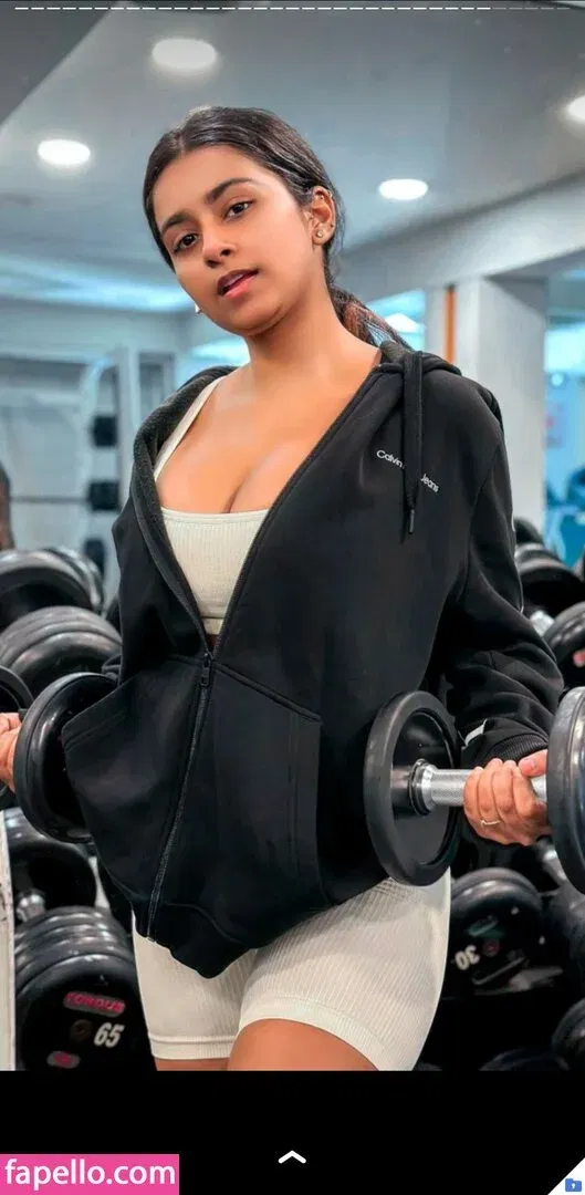 Suhana Khan Onlyfans Photo Gallery 