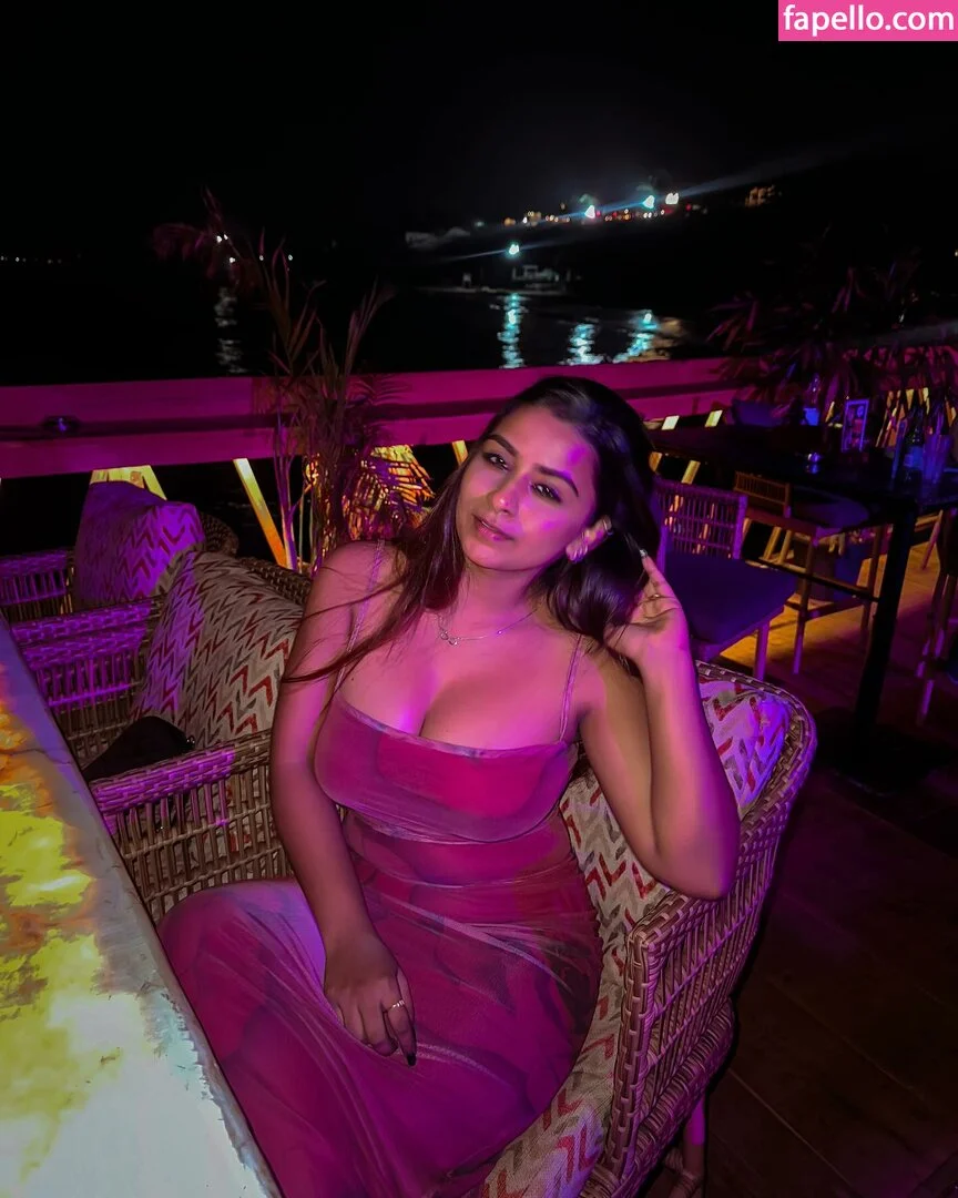 Suhana Khan Onlyfans Photo Gallery 