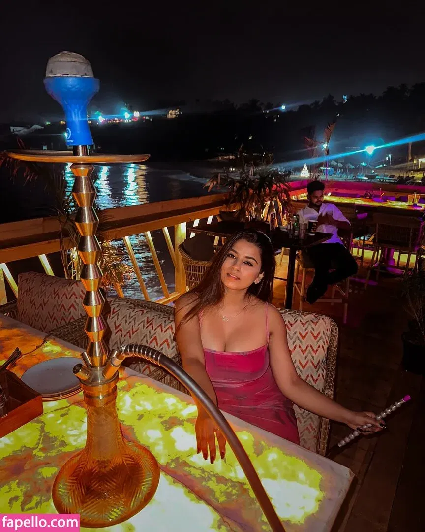 Suhana Khan Onlyfans Photo Gallery 