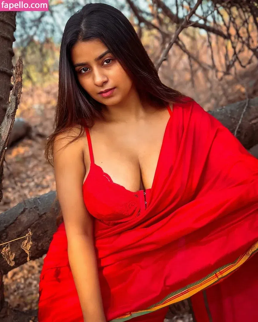 Suhana Khan Onlyfans Photo Gallery 