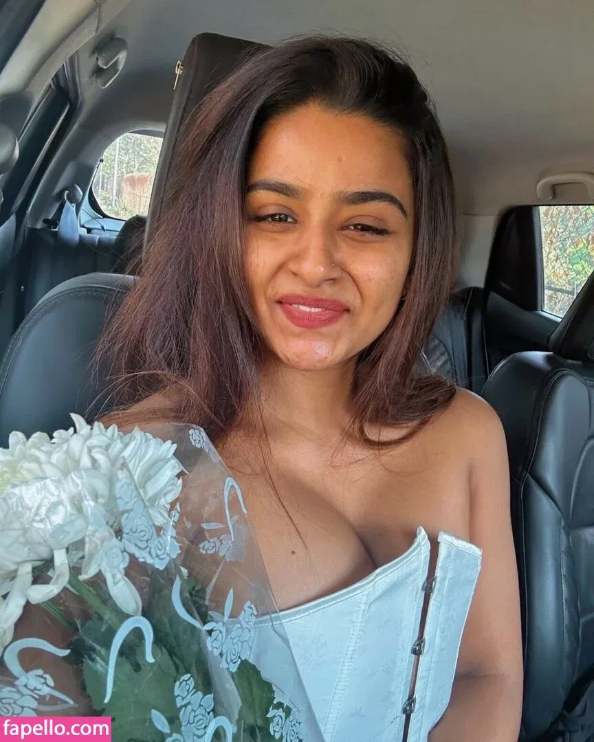 Suhana Khan Onlyfans Photo Gallery 