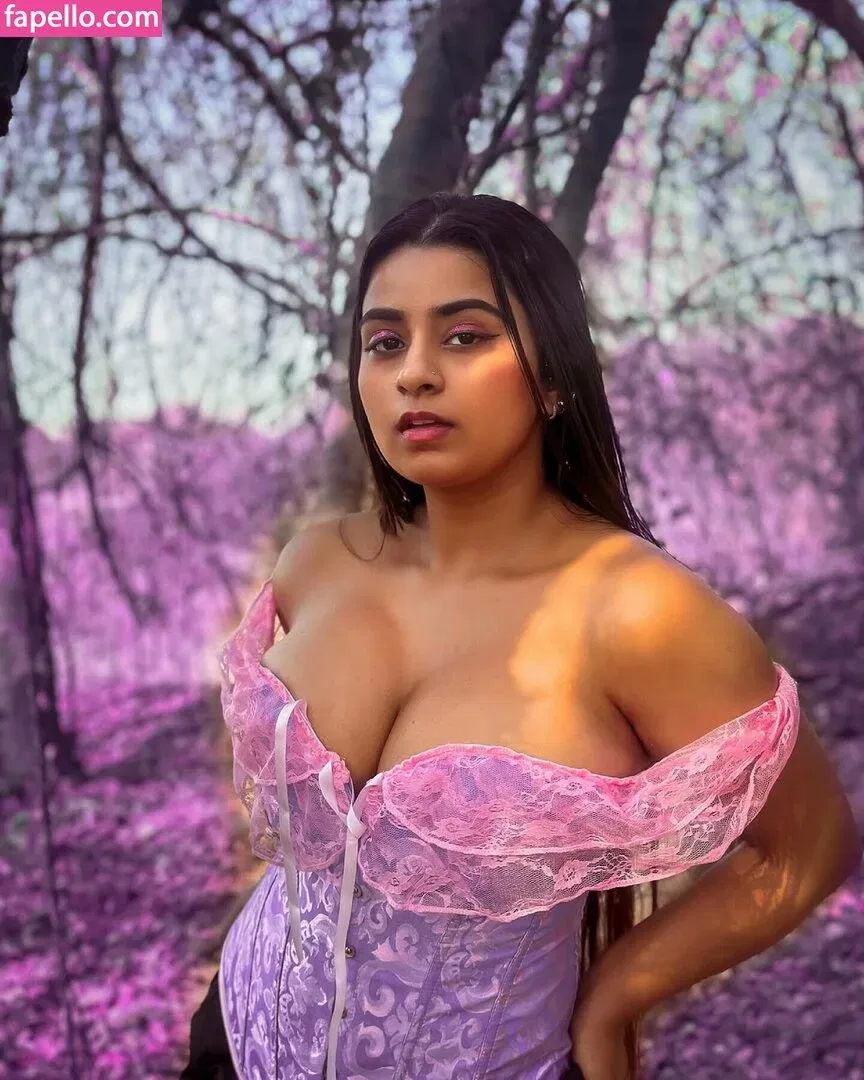 Suhana Khan Onlyfans Photo Gallery 