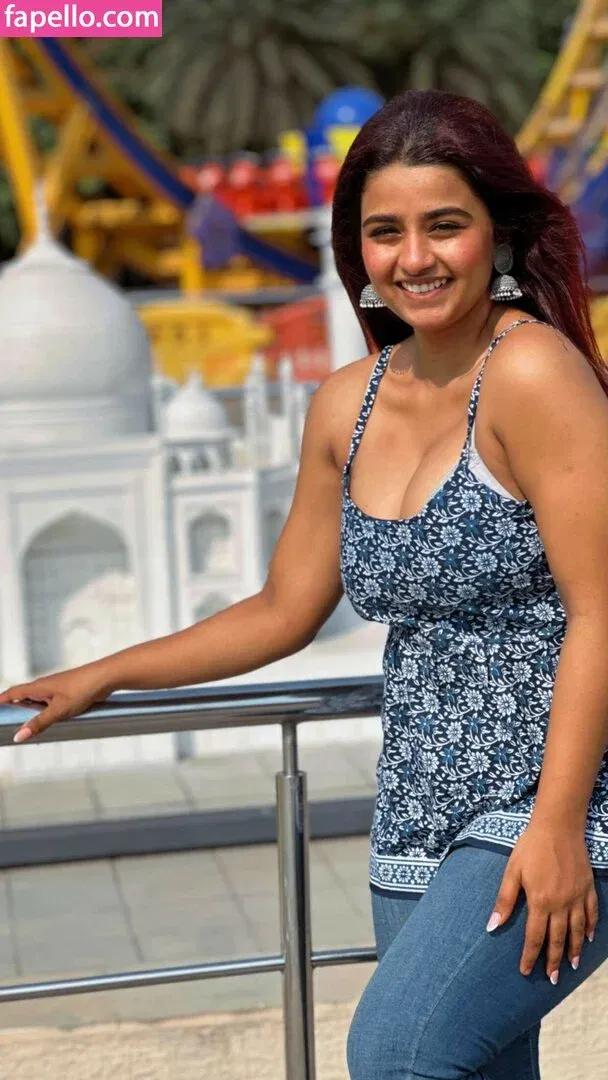 Suhana Khan Onlyfans Photo Gallery 