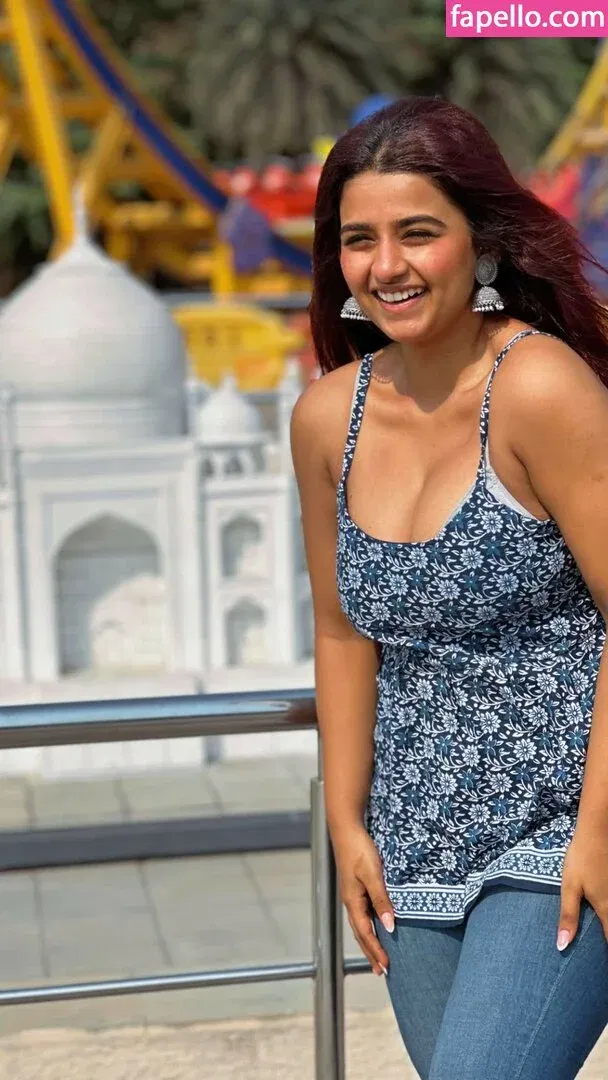 Suhana Khan Onlyfans Photo Gallery 