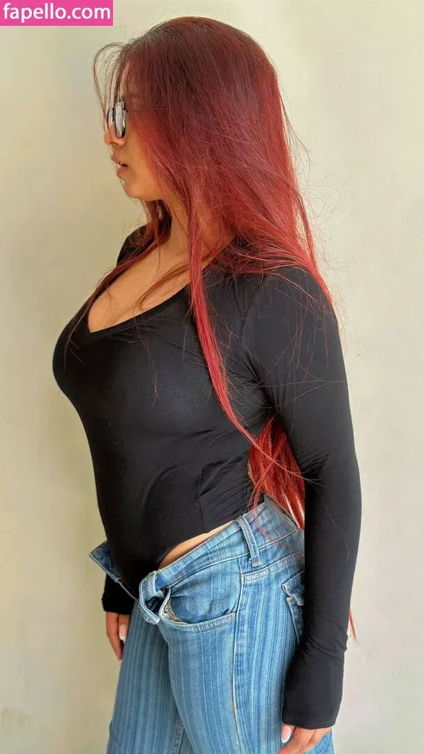 Suhana Khan Onlyfans Photo Gallery 