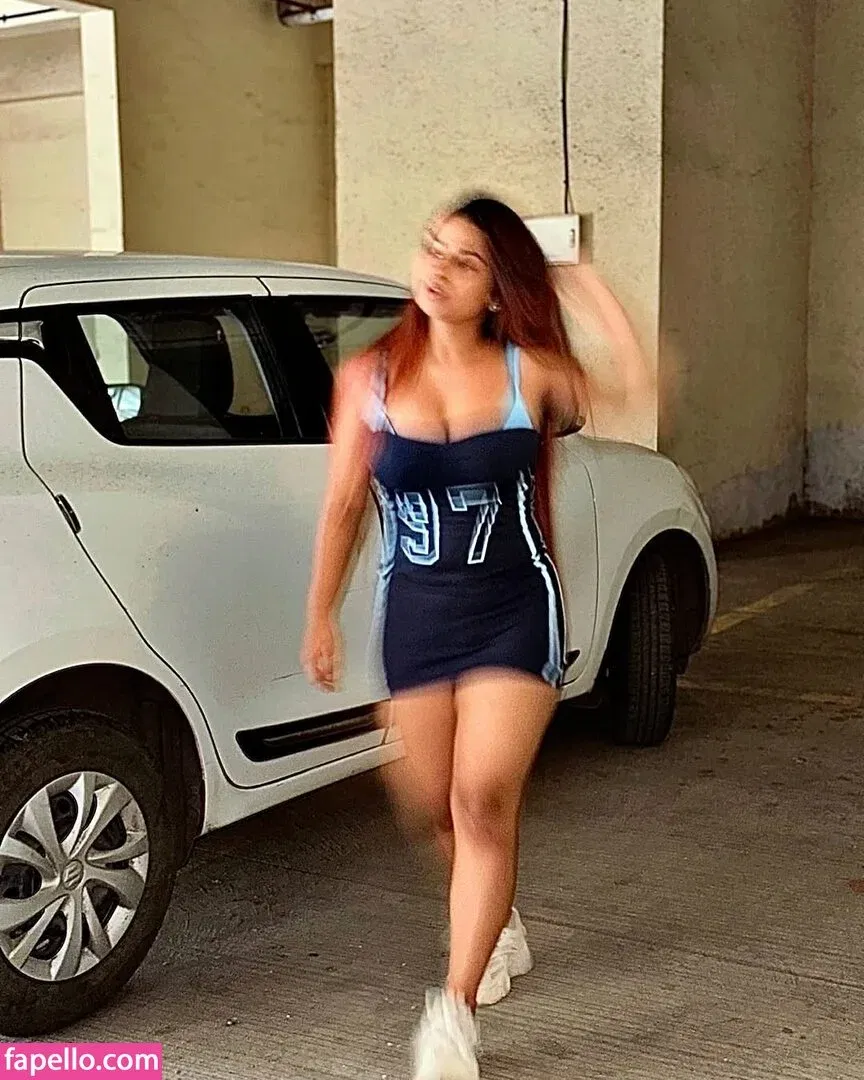 Suhana Khan Onlyfans Photo Gallery 