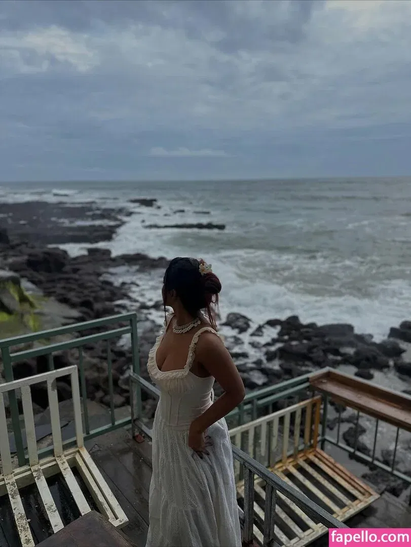 Suhana Khan Onlyfans Photo Gallery 