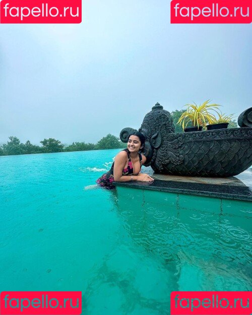 Suhana Khan Onlyfans Photo Gallery 