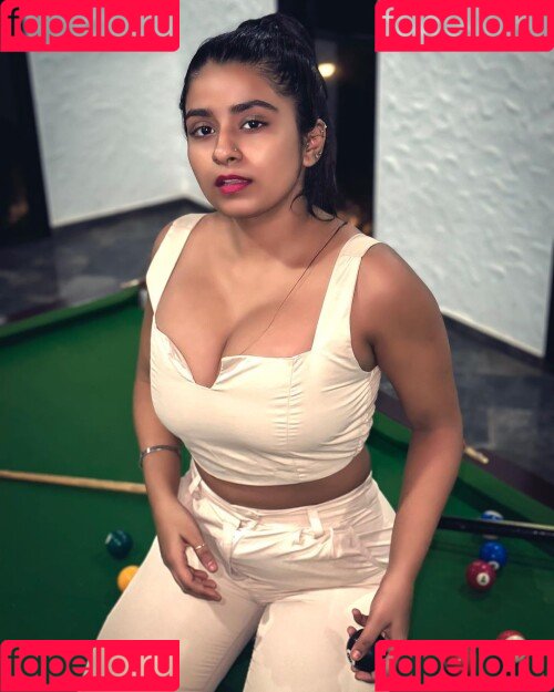 Suhana Khan Onlyfans Photo Gallery 