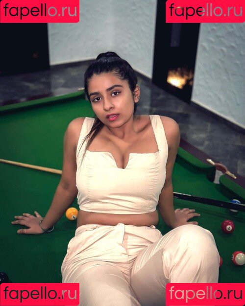 Suhana Khan Onlyfans Photo Gallery 