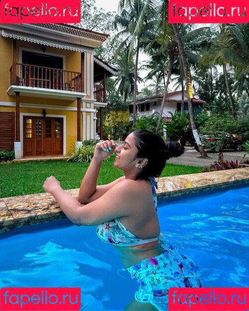 Suhana Khan Onlyfans Photo Gallery 