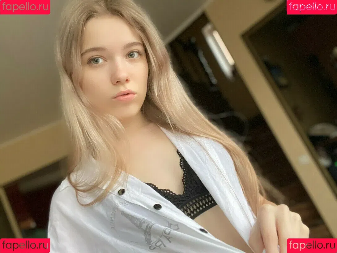 Rare_tori Onlyfans Photo Gallery 