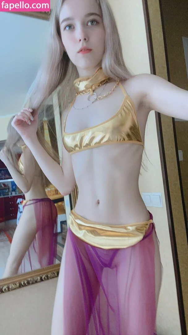 Rare_tori Onlyfans Photo Gallery 