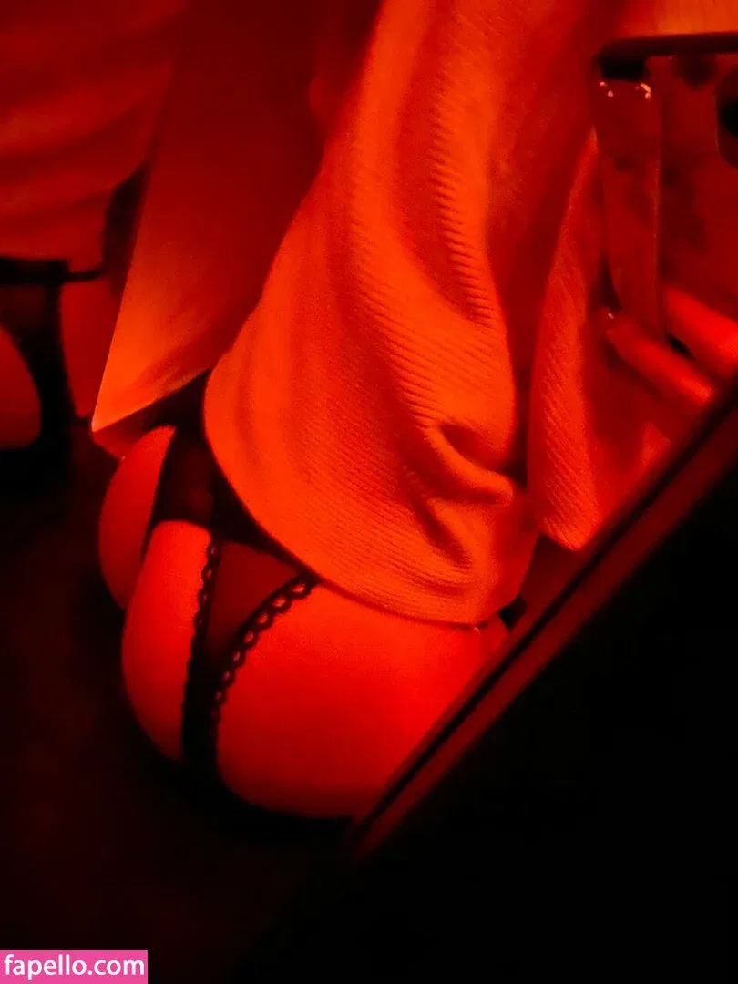 Rare_tori Onlyfans Photo Gallery 