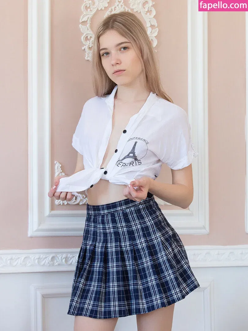 Rare_tori Onlyfans Photo Gallery 