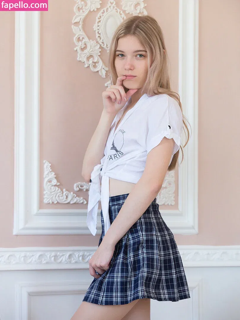 Rare_tori Onlyfans Photo Gallery 