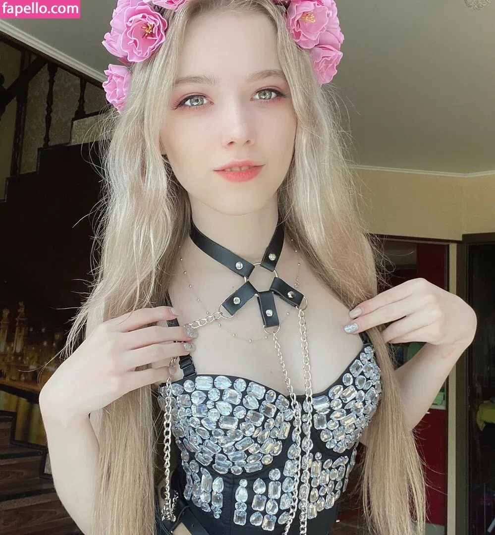 Rare_tori Onlyfans Photo Gallery 