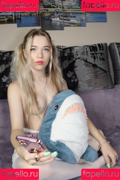 Rare_tori Onlyfans Photo Gallery 