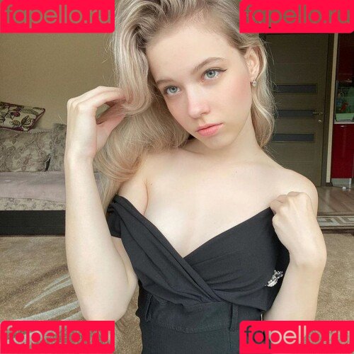 Rare_tori Onlyfans Photo Gallery 