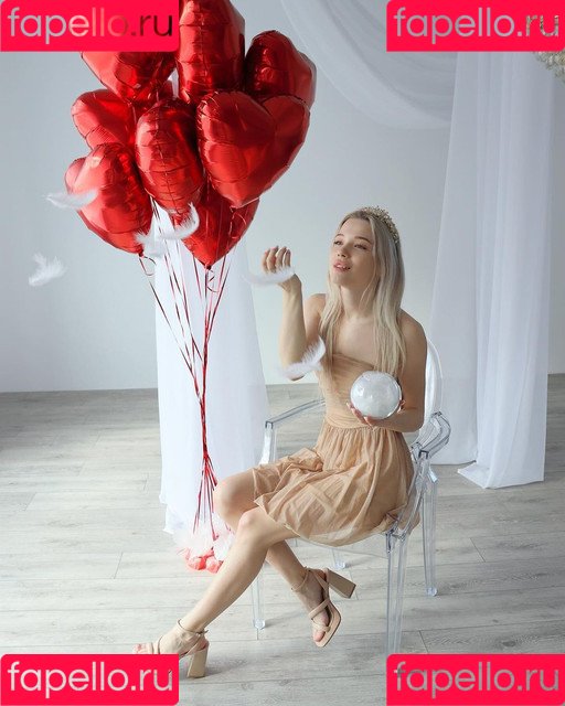 Rare_tori Onlyfans Photo Gallery 