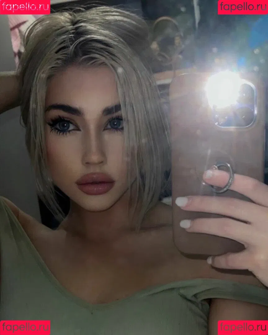 Hailsbee Onlyfans Photo Gallery 