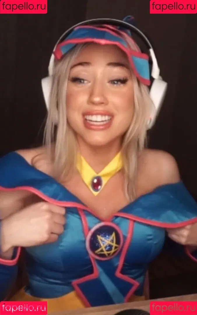 Hailsbee Onlyfans Photo Gallery 