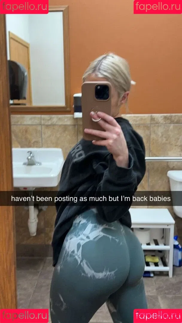 Hailsbee Onlyfans Photo Gallery 