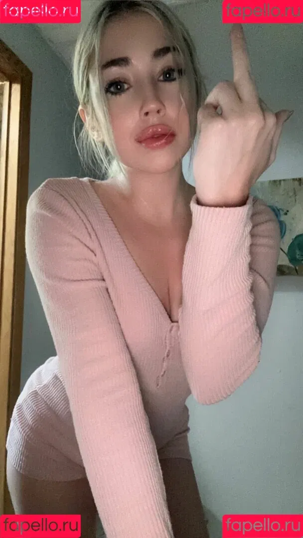 Hailsbee Onlyfans Photo Gallery 
