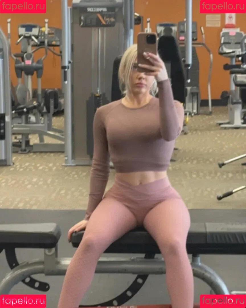 Hailsbee Onlyfans Photo Gallery 