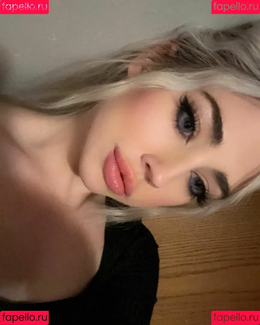 Hailsbee Onlyfans Photo Gallery 