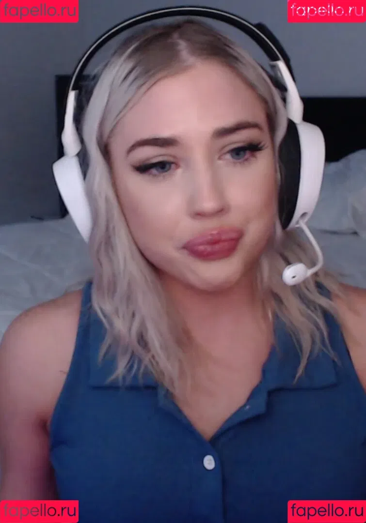 Hailsbee Onlyfans Photo Gallery 