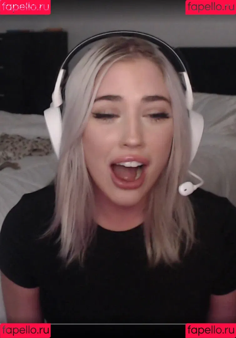 Hailsbee Onlyfans Photo Gallery 