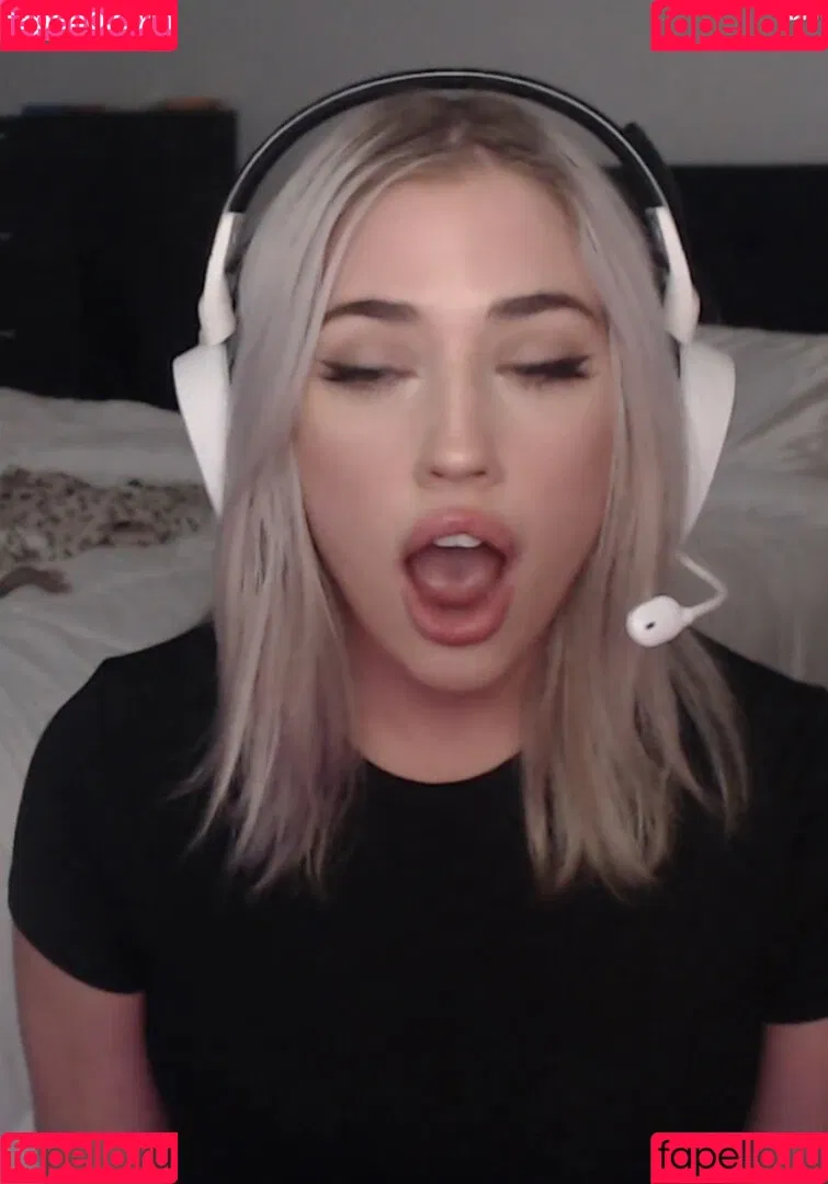 Hailsbee Onlyfans Photo Gallery 
