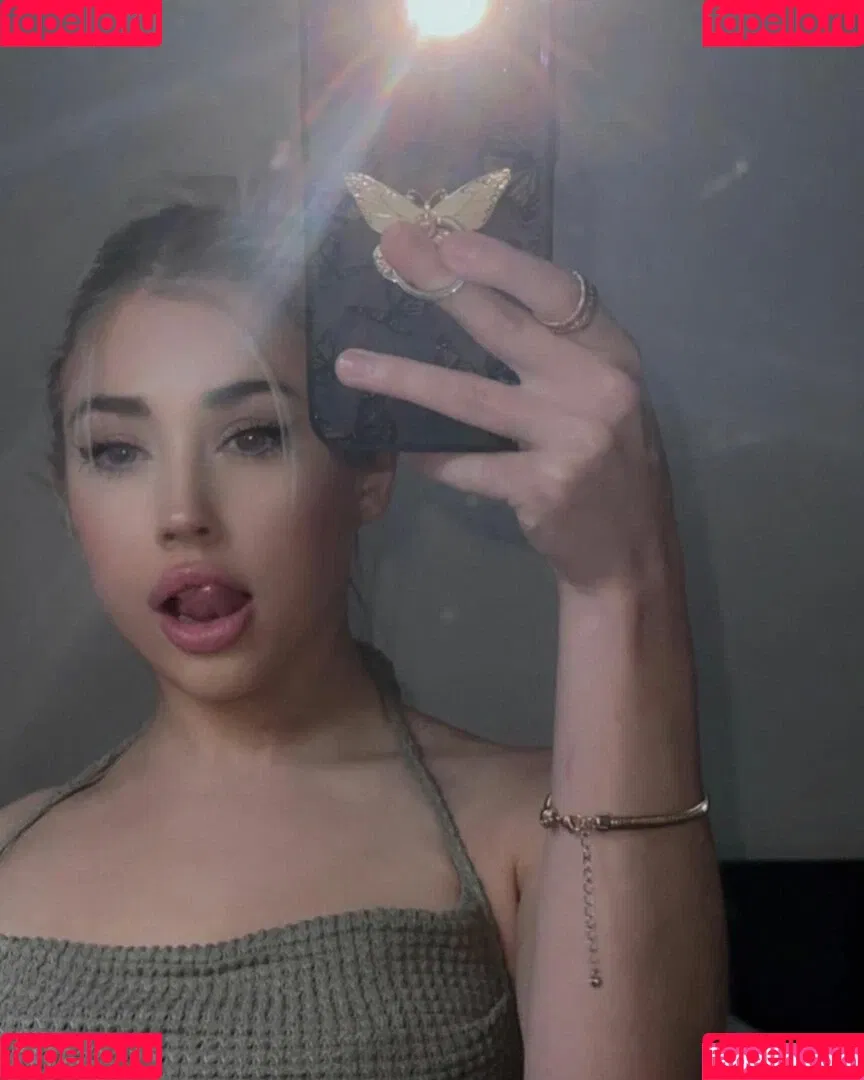 Hailsbee Onlyfans Photo Gallery 