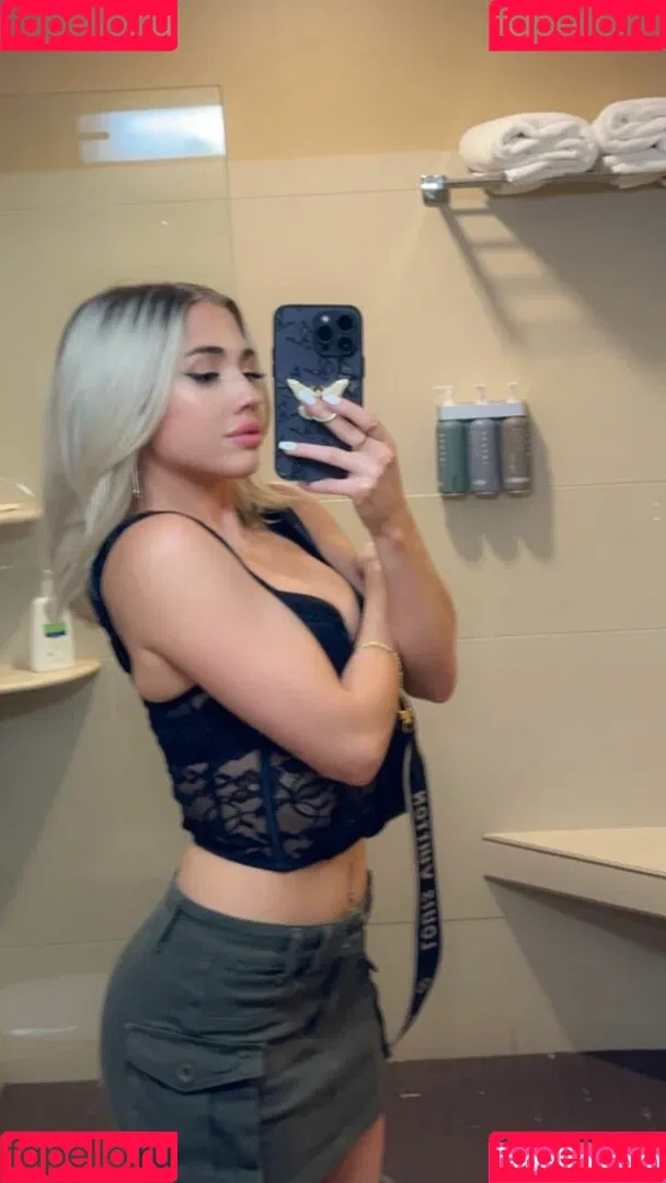 Hailsbee Onlyfans Photo Gallery 