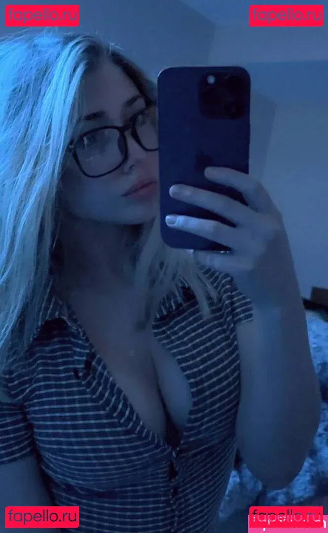 Hailsbee Onlyfans Photo Gallery 