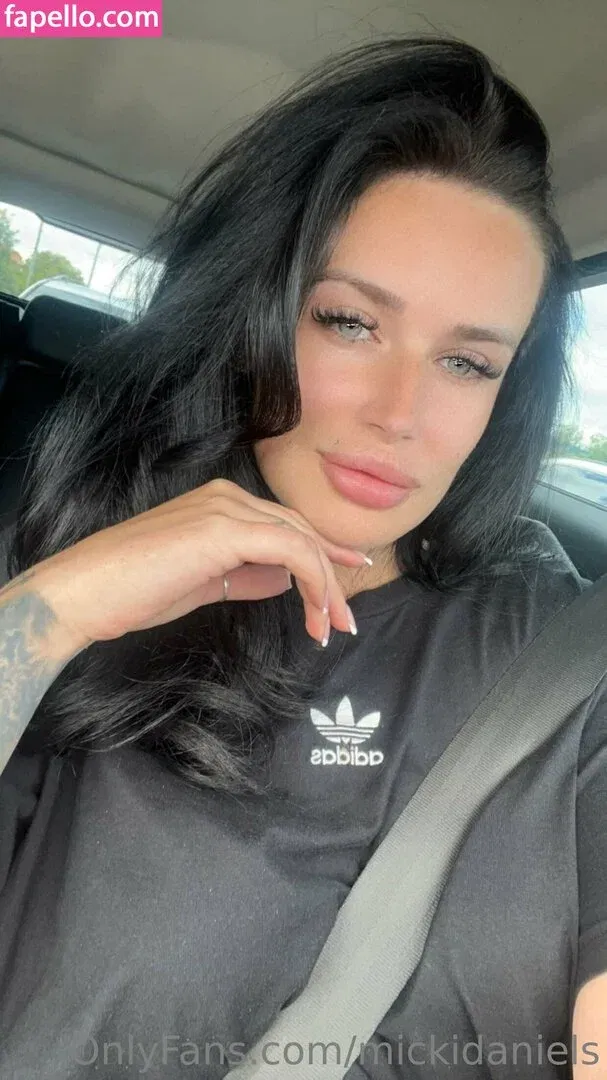 mickidaniels Onlyfans Photo Gallery 