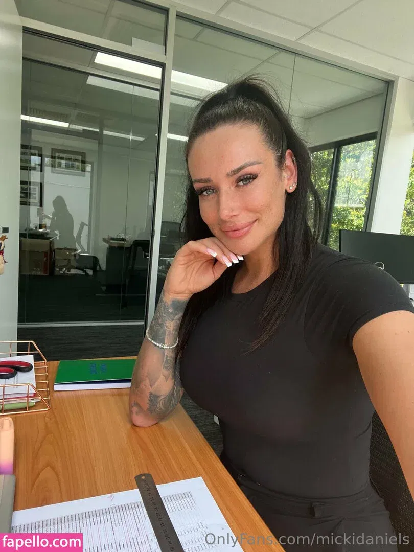 mickidaniels Onlyfans Photo Gallery 