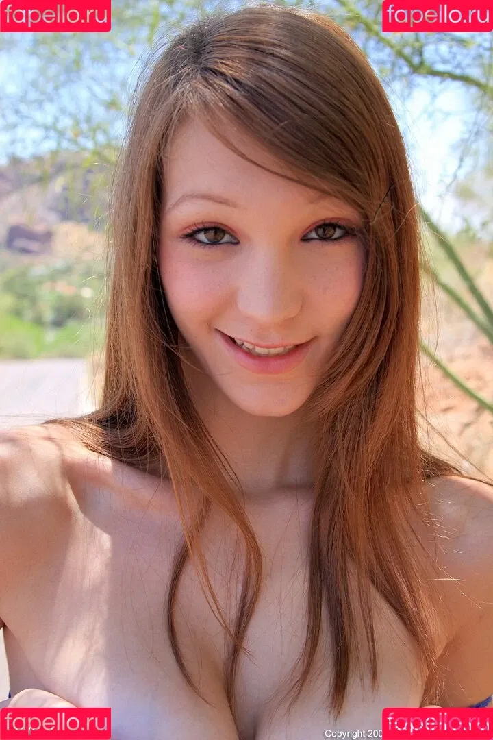 Holly Michaels Onlyfans Photo Gallery 