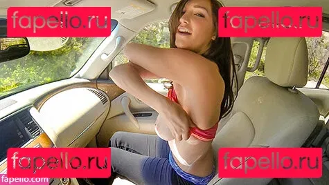 Holly Michaels Onlyfans Photo Gallery 