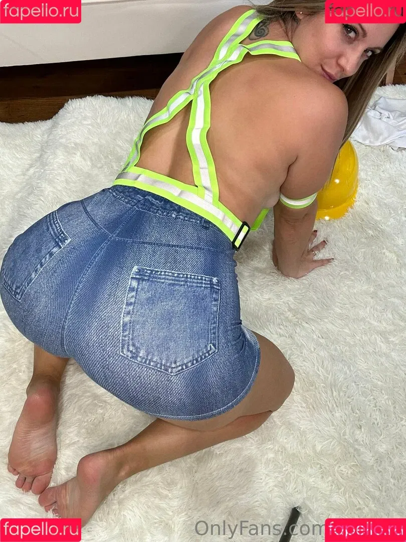 lemery Onlyfans Photo Gallery 