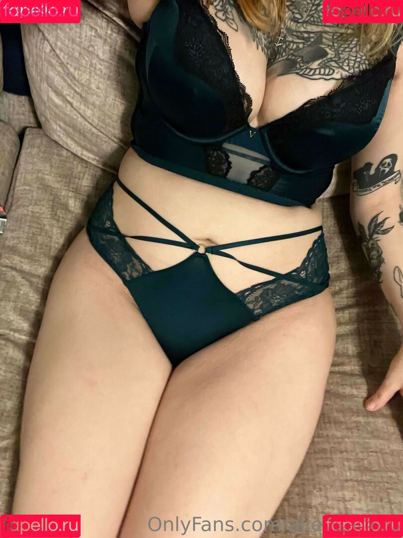 ail_kitty_ Onlyfans Photo Gallery 